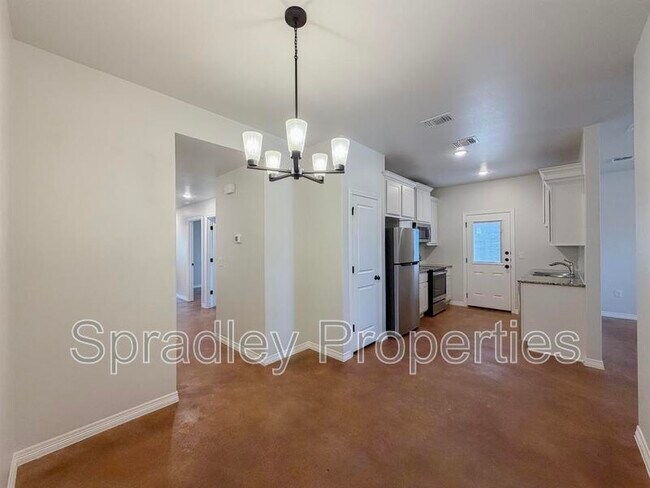 Foto del edificio - 1007B Sparrow Cv