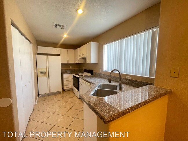 Building Photo - 3 br, 2.5 bath House - 1917 Wild Jan Dr.