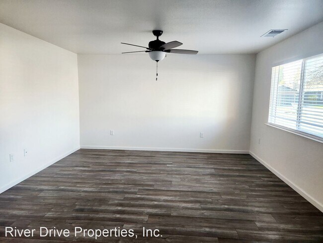 Foto del edificio - 4 br, 3 bath House - 4347 W. Monte Vista A...