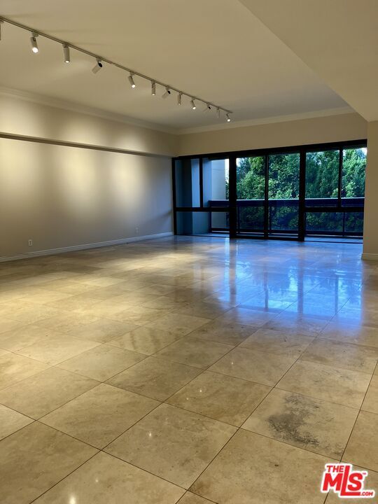 Foto del edificio - 10445 Wilshire Blvd