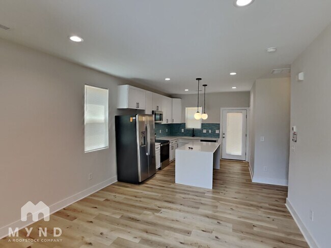 Foto del edificio - 2765 Bradford St
