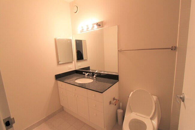 Foto del edificio - 512 N McClurg Ct