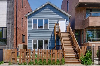 Building Photo - 1472 W Ohio St