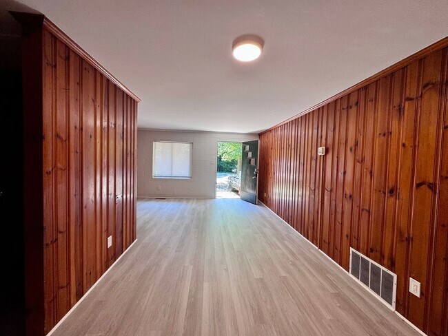 Photo - Walk to UNC House