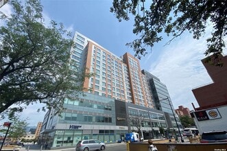 Building Photo - 13835 39th Ave