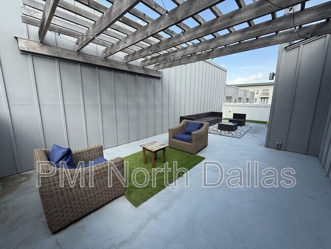 Foto del edificio - 1771 Mccoy St