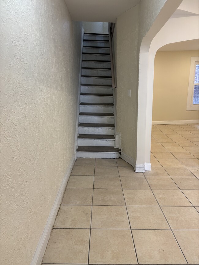 Foto del edificio - 214 S 11th St