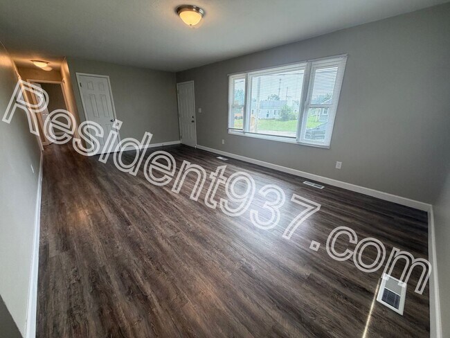 Foto del edificio - Completely Updated 3 bed 1 Bath home!