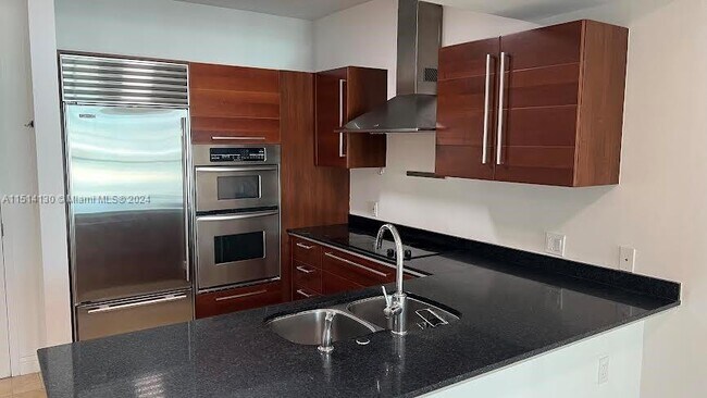 Foto del edificio - 218 SE 14th St