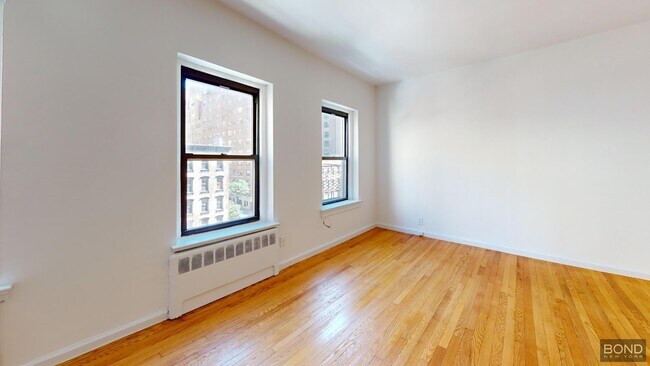 Foto del edificio - 947 First Avenue