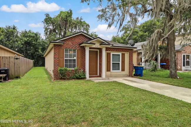 Building Photo - 8448 Kona Ave