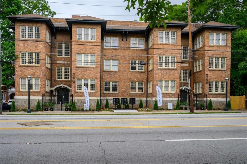 Primary Photo - 360 Ponce De Leon Ave NE