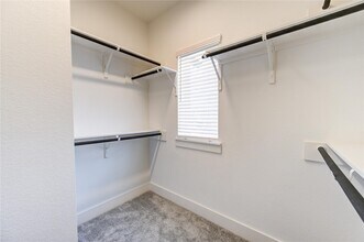 Building Photo - 18515 Parkland Row Dr