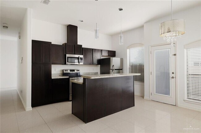 Foto del edificio - 14 Mimosa St