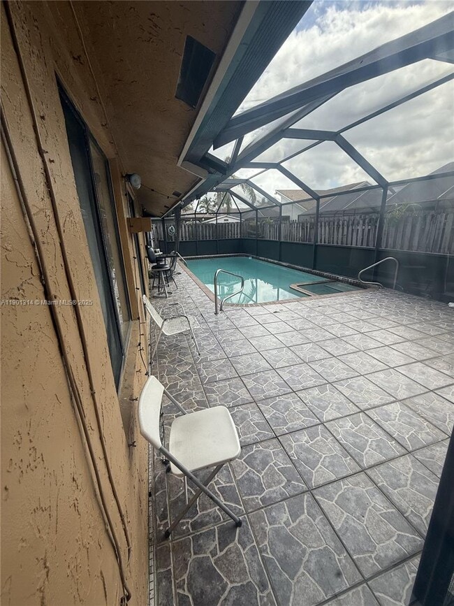 Building Photo - 7358 NW 49th St