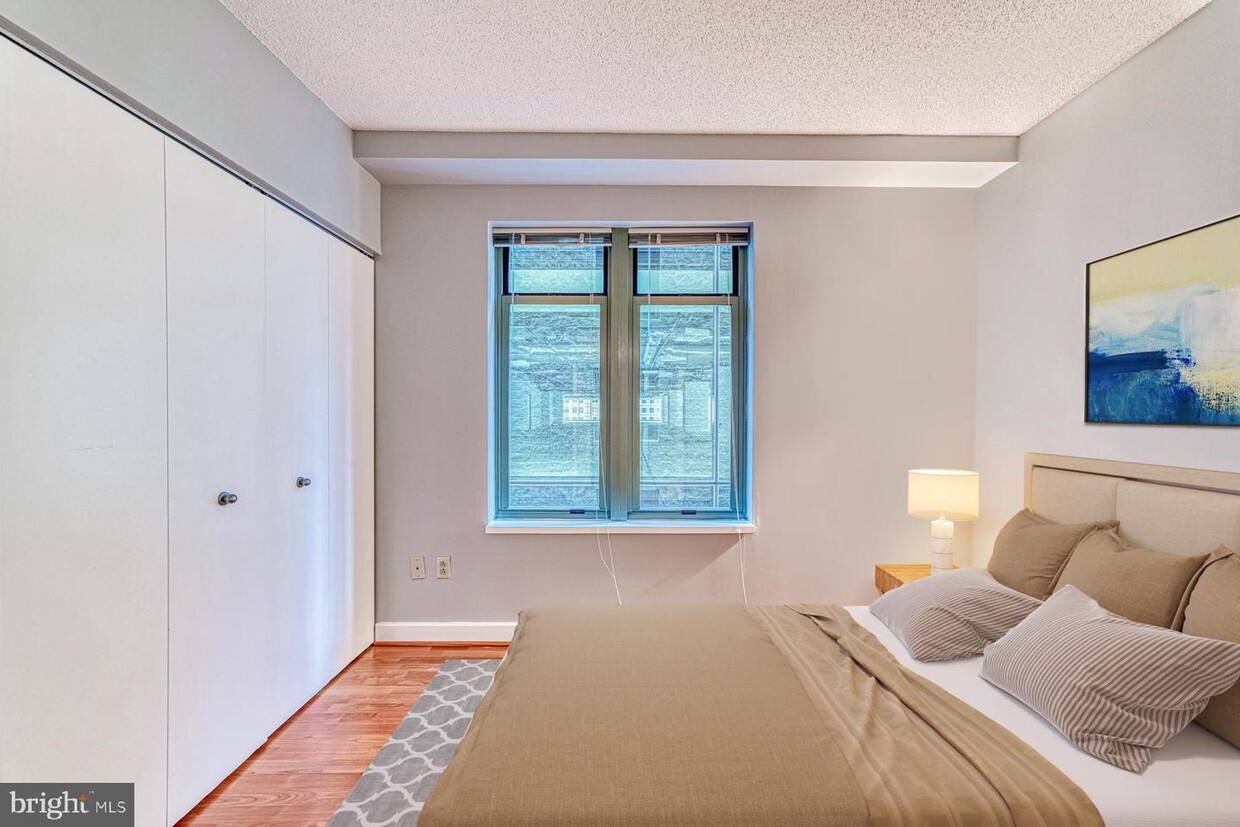 Primary Photo - 1150 K St NW