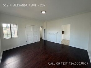 Building Photo - 512 Alexandria Ave