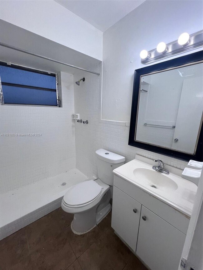 Foto del edificio - 4841 SW 45th Ave