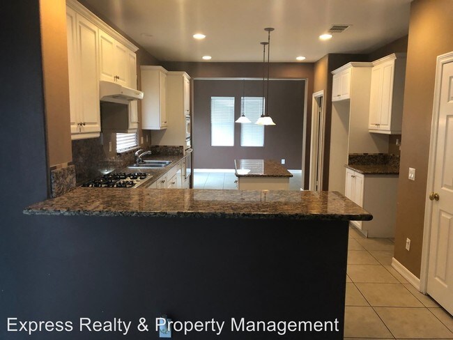 Foto del edificio - 5 br, 3 bath House - 370 CALDERA ST