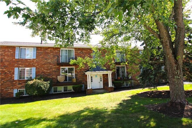 Foto del edificio - 609 Bonnie Brae Dr