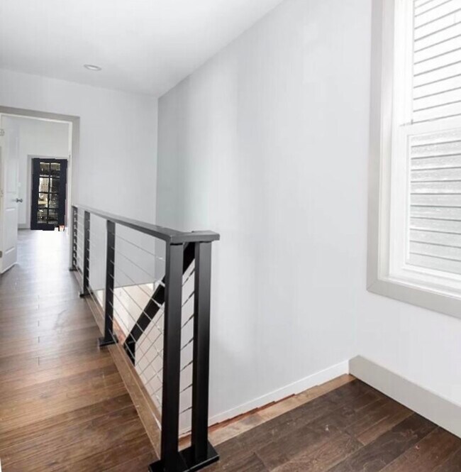 Foto del edificio - 4319 Hunt Ave