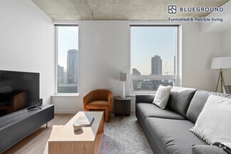 Building Photo - 210 8th Ave N