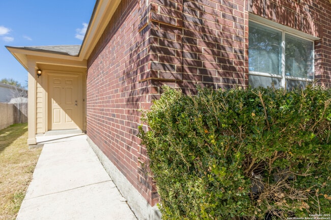 Building Photo - 10607 Terrace Crest