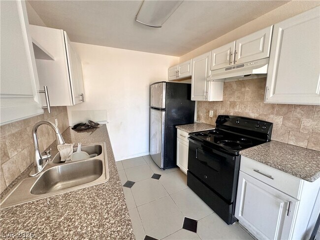 Foto del edificio - 5238 Greene Ln