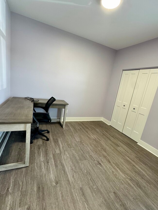 Building Photo - 3082 Charissas Plz