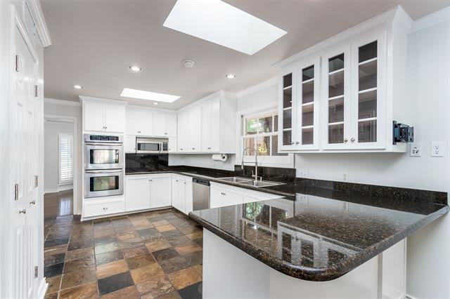 Foto del edificio - 6823 Tulip Ln