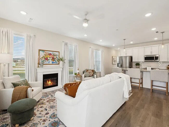 Building Photo - 147 Bess Blvd