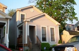 Primary Photo - 1008 Marshall St