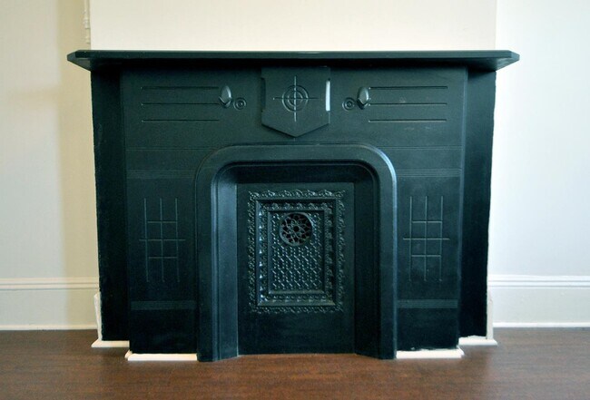 Foto del edificio - 148A Webster Ave