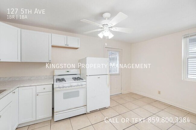 Building Photo - 127 5th Ave