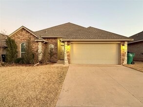 Building Photo - 3004 NW 183rd St