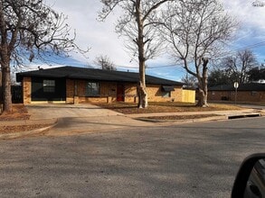 Building Photo - 4445 McNiel Ave