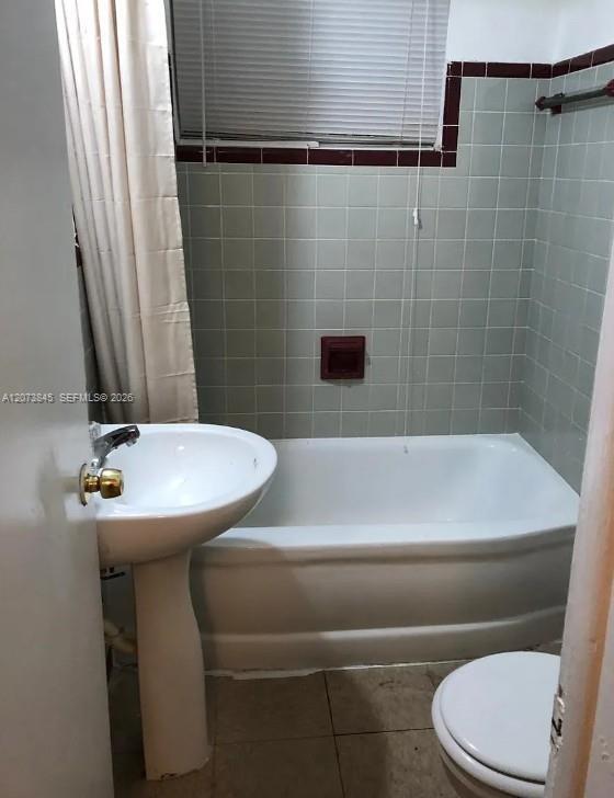 Foto del edificio - 2123 NW 93rd St