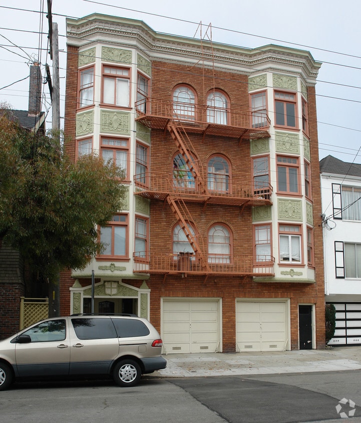Primary Photo - 221 24th Ave