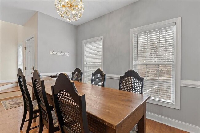 Foto del edificio - 1168 Stephens St