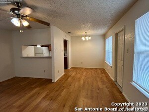 Foto del edificio - 6305 Worchester Knoll