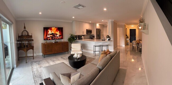 Foto del edificio - 16207 Sierra Palms Dr