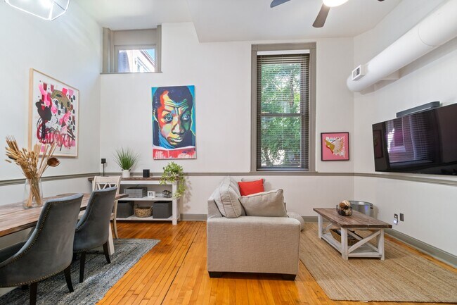 Foto del edificio - 511 S Bond St