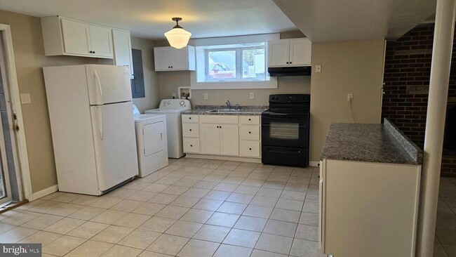 Foto del edificio - 4400 4th St