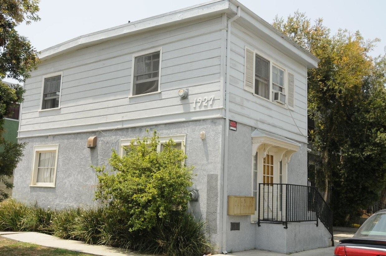 Primary Photo - 1927 S Shenandoah St