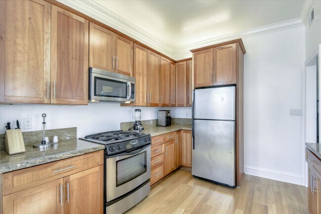 Foto del edificio - 1065 Montgomery St