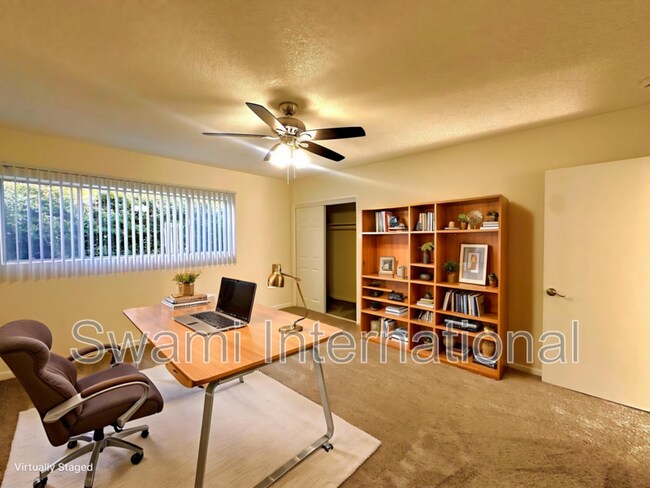 Foto del edificio - 25907 Oak St
