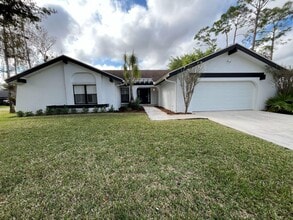 Building Photo - 12305 Sawgrass Ct