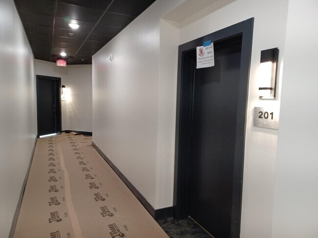 BRAND NEW BLDG. - 441 S Ashley St Apartment