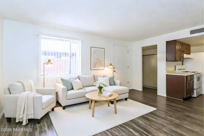 Foto del edificio - 2625 N Alvernon Way