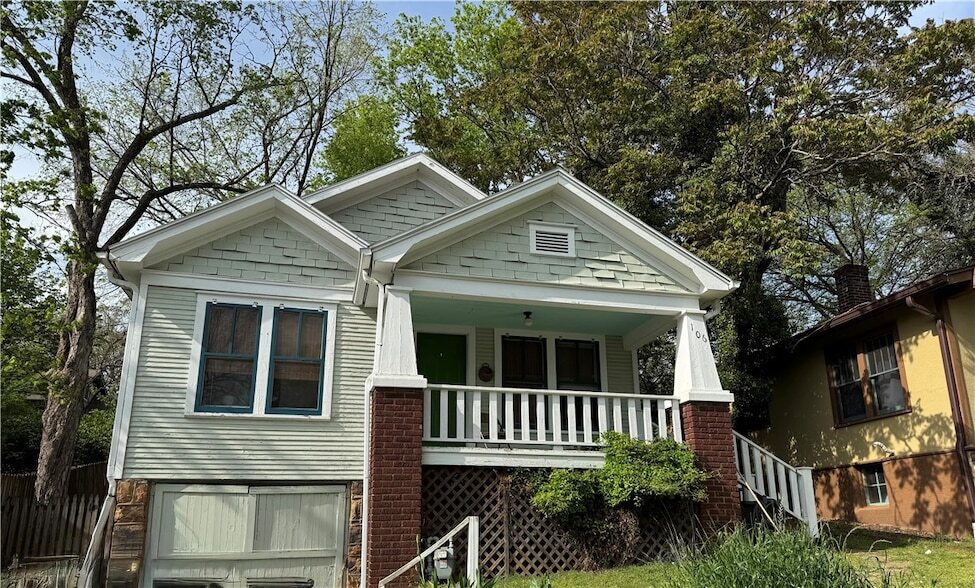 Foto principal - 106 Boles St